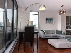 438 King Street West #23165