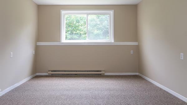 Meadowland Manor - Photo 3 of 8