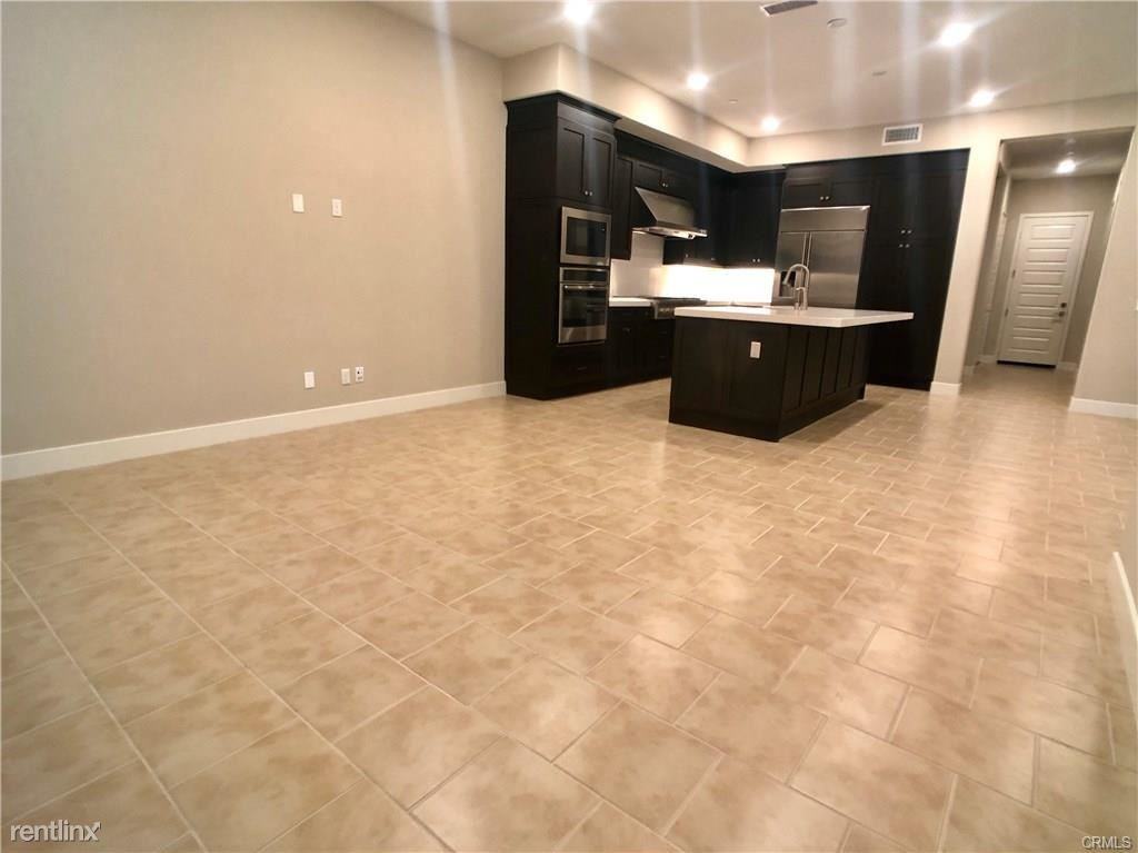 115 Pitch - Photo 2 of 21