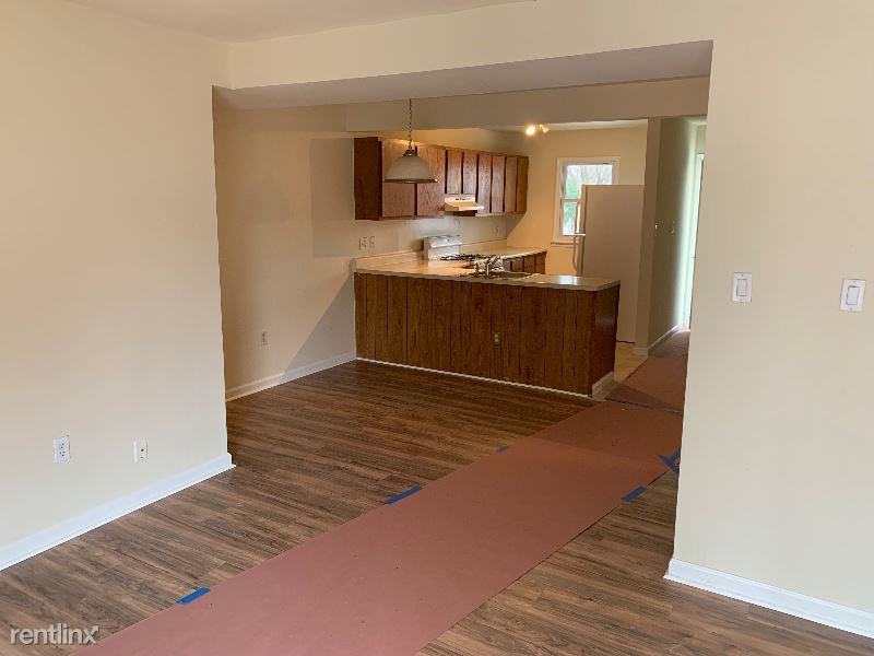 611 Nanticoke Pl - Photo 3 of 8