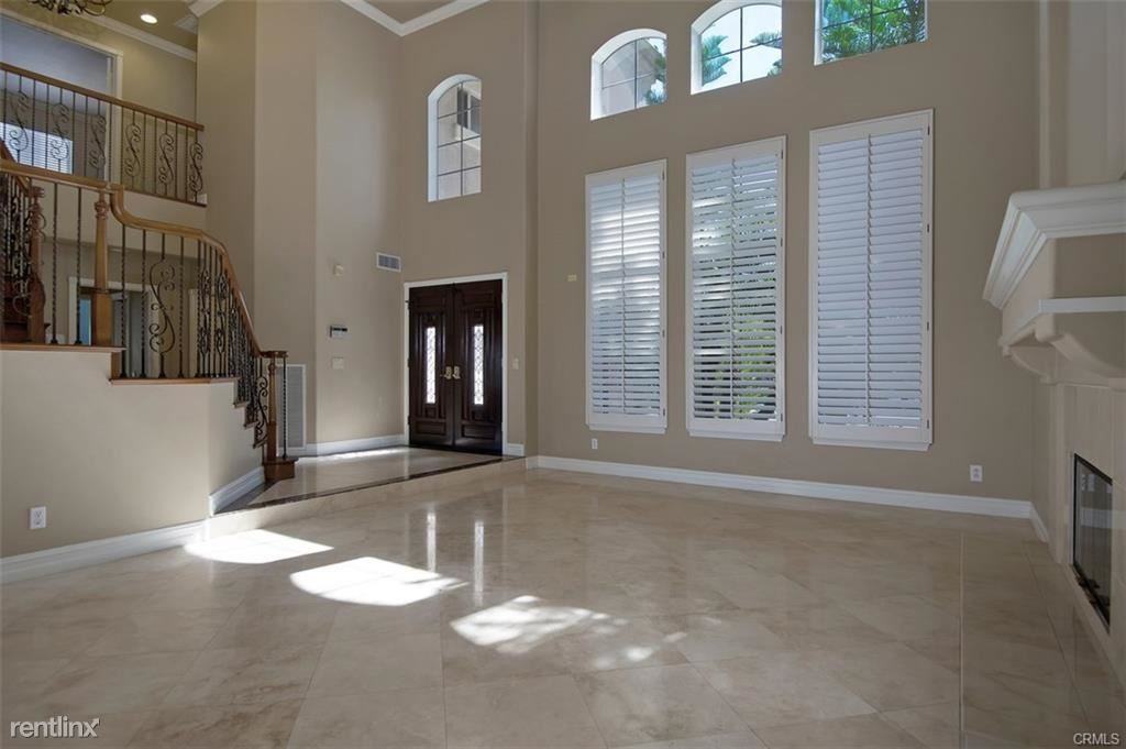 28502 Murrelet Dr - Photo 3 of 45