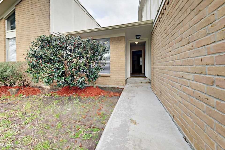 5321 Honeyvine Dr - Photo 2 of 13