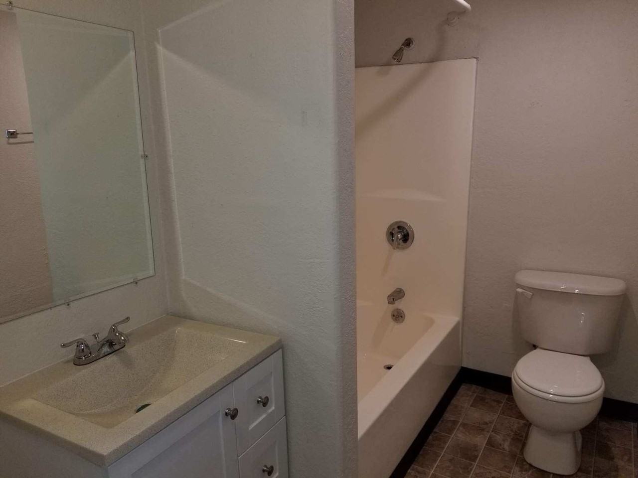 414 East A Street - Photo 2 of 10