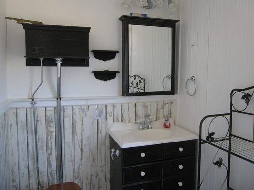 8508 Center St - Photo 3 of 5