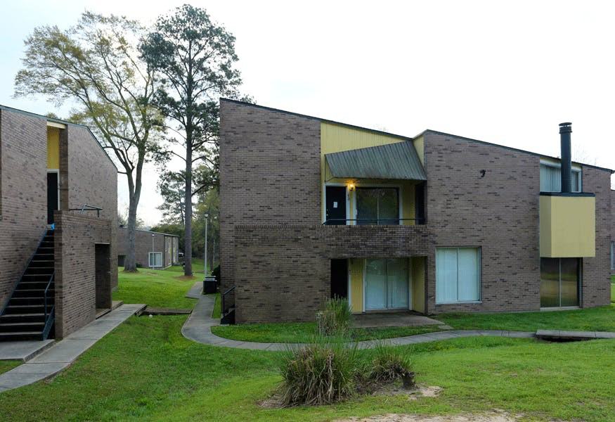 North Gate Apartments - Photo 3 of 11