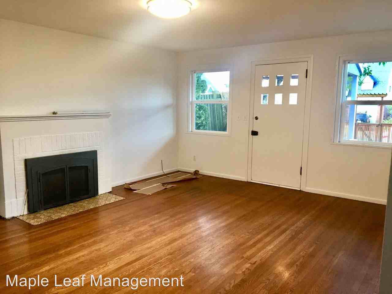 1251 NE 100th St - Photo 3 of 15