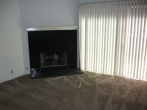 7818 SE Stephanie Ct - Photo 3 of 9