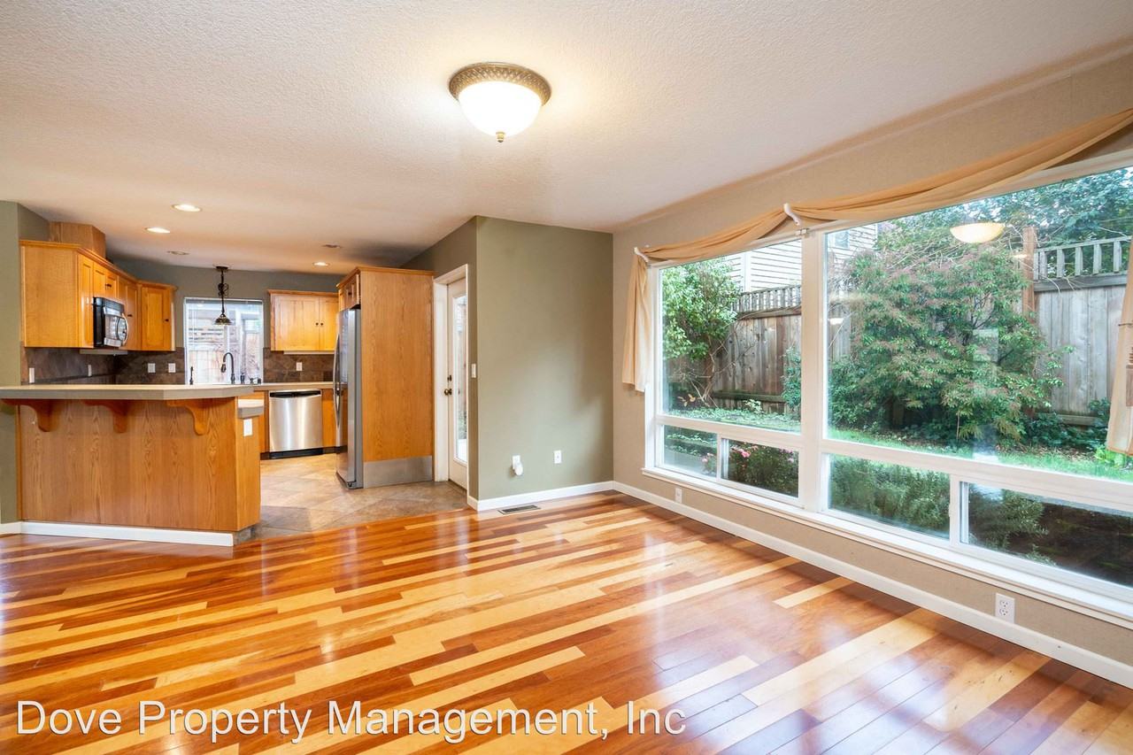 14021 SE 35th St - Photo 3 of 15