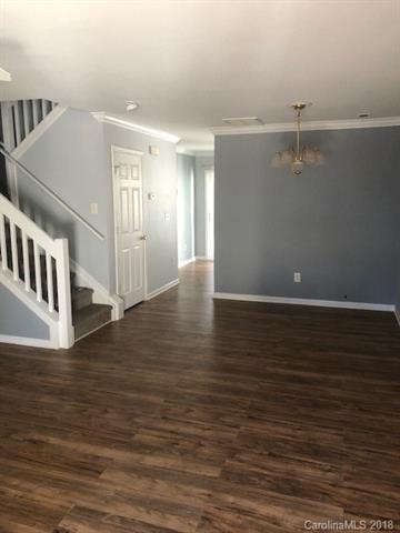 106 Navigator Ct - Photo 3 of 4