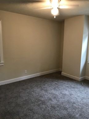 317 Ashlawn Dr - Photo 2 of 4