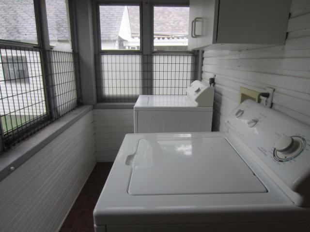 943 E Delmar St - Photo 5 of 5