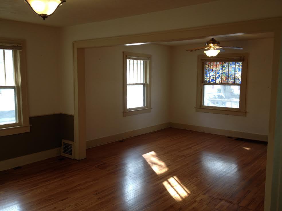 1210 S Florence Ave - Photo 2 of 7