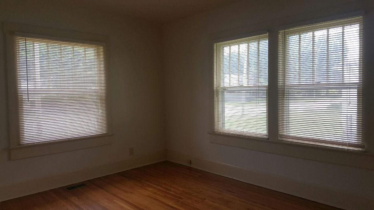 1161 S Kimbrough Ave - Photo 7 of 15