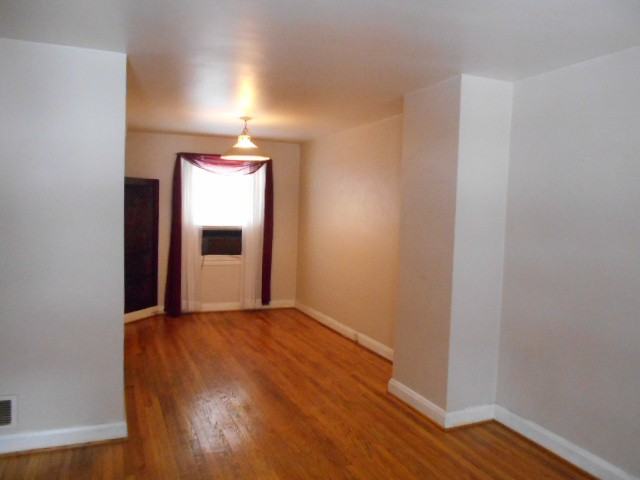 3394 St Benedict St - Photo 3 of 10