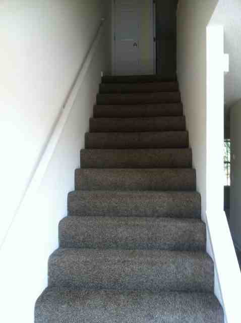 201 Southland Dr - Photo 2 of 10