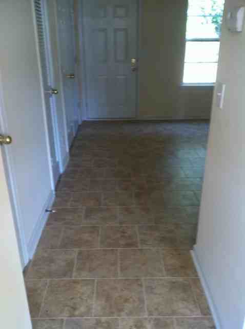 201 Southland Dr - Photo 3 of 10