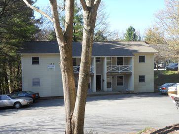 555 Queen St - Photo 2 of 2