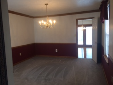 205 St Andrew Ct - Photo 3 of 4