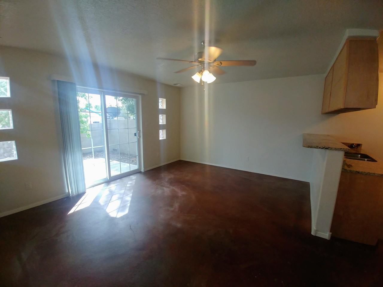 900 Griegos Rd Nw Bldg D - Photo 6 of 17
