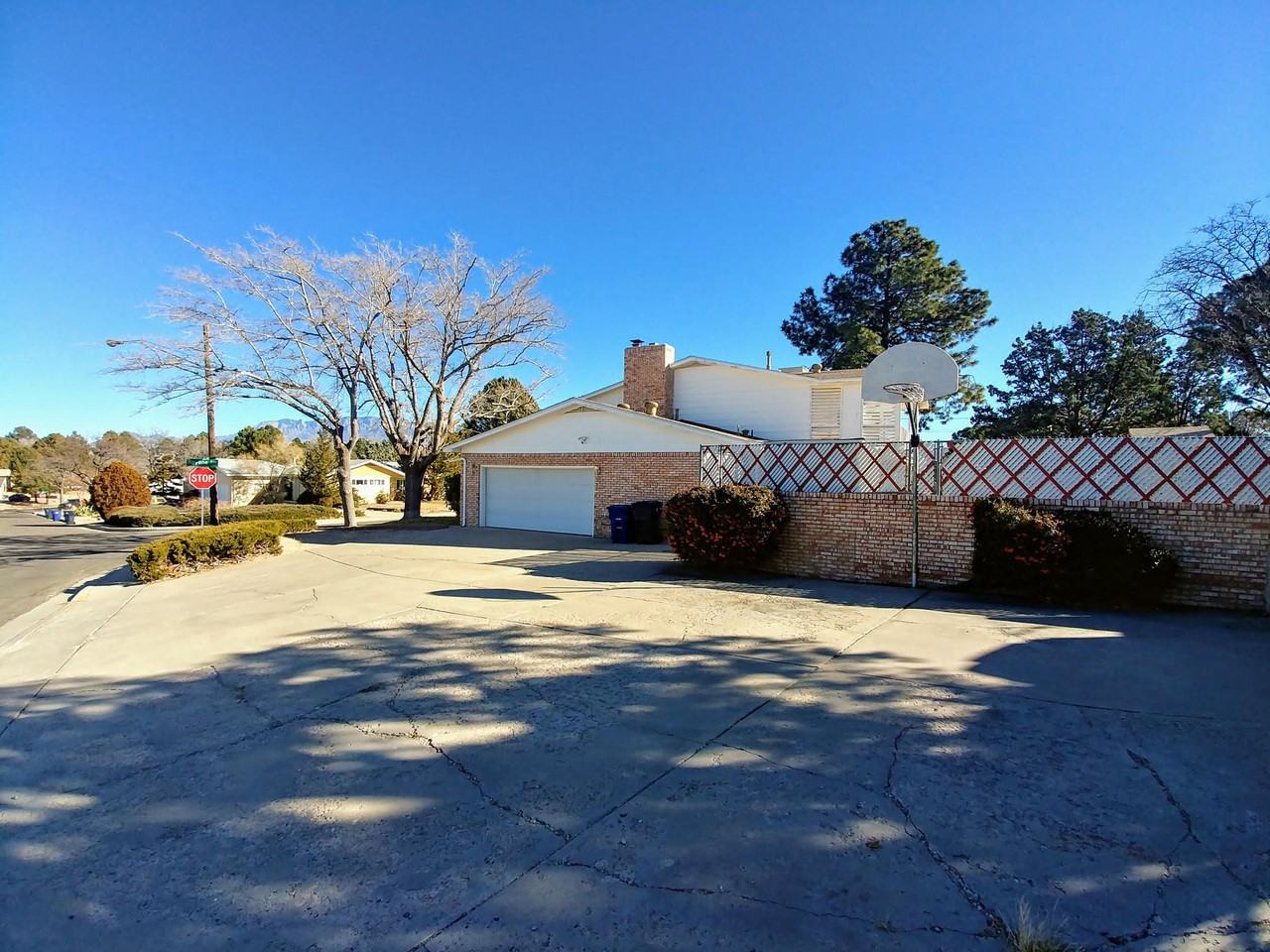 5000 Royene Ave Ne - Photo 3 of 46