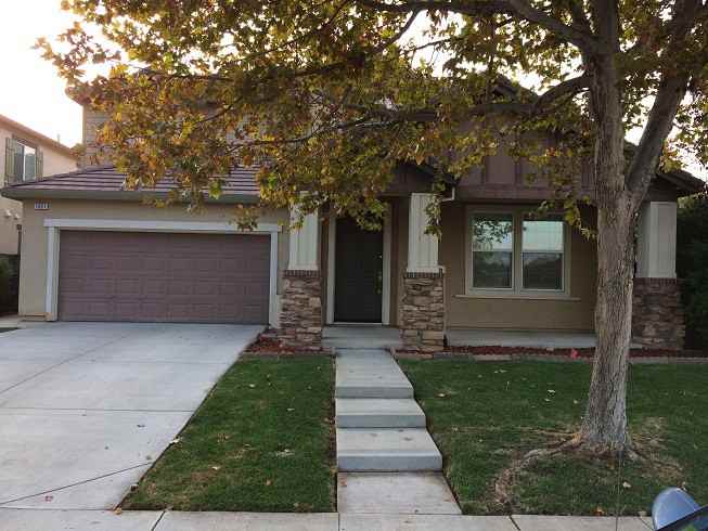 1021 Ben Ingram Ln - Photo 2 of 36