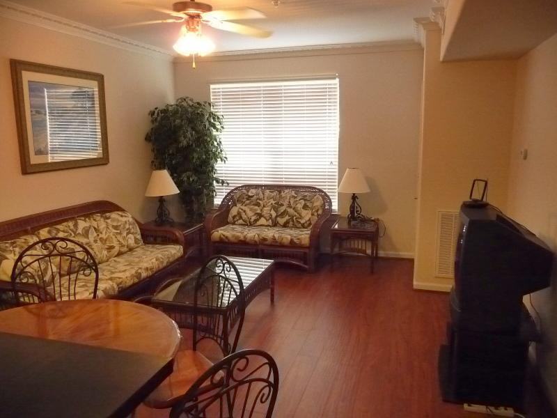 6655 W Sam Houston Pkwy S #3 - Photo 2 of 7