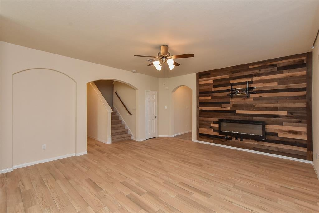 4155 Falvel Cove Dr - Photo 7 of 24