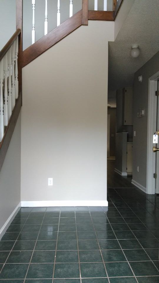 104 Pineridge Dr - Photo 2 of 29
