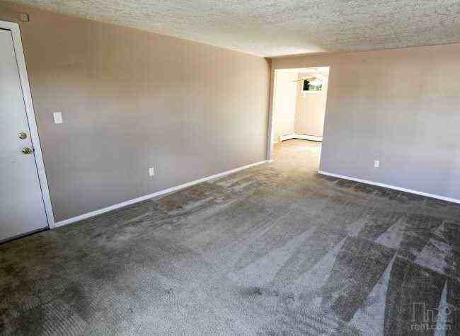 454 South St - Photo 3 of 5