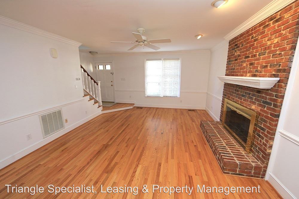 2217 Brisbayne Cir - Photo 3 of 11