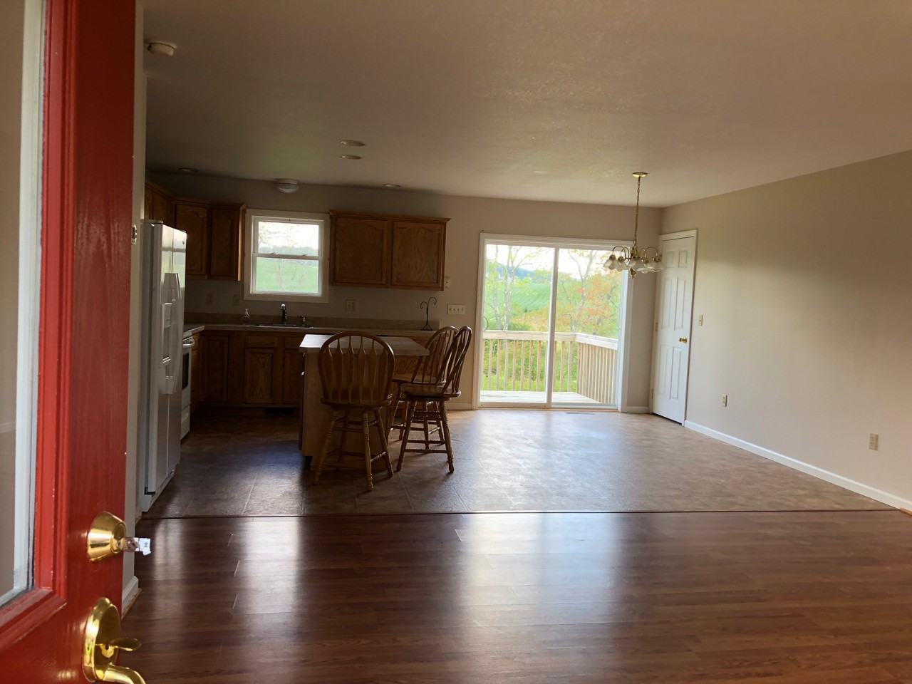 940 E High St - Photo 2 of 11