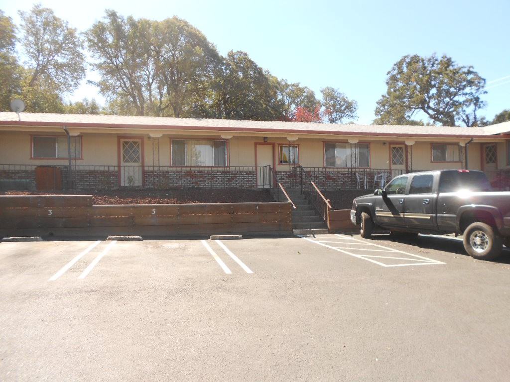 3820 Old Highway 53 - Photo 2 of 10