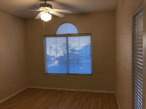 16231 S 13th St - Photo 6 of 14