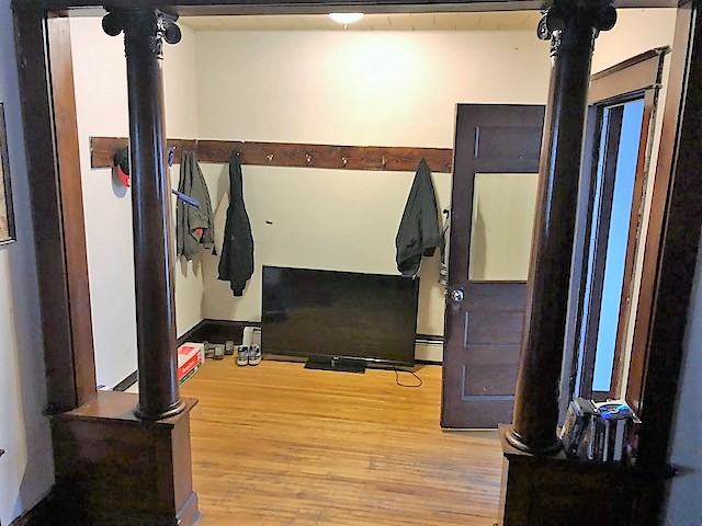 1201 N Humboldt Ave - Photo 2 of 10