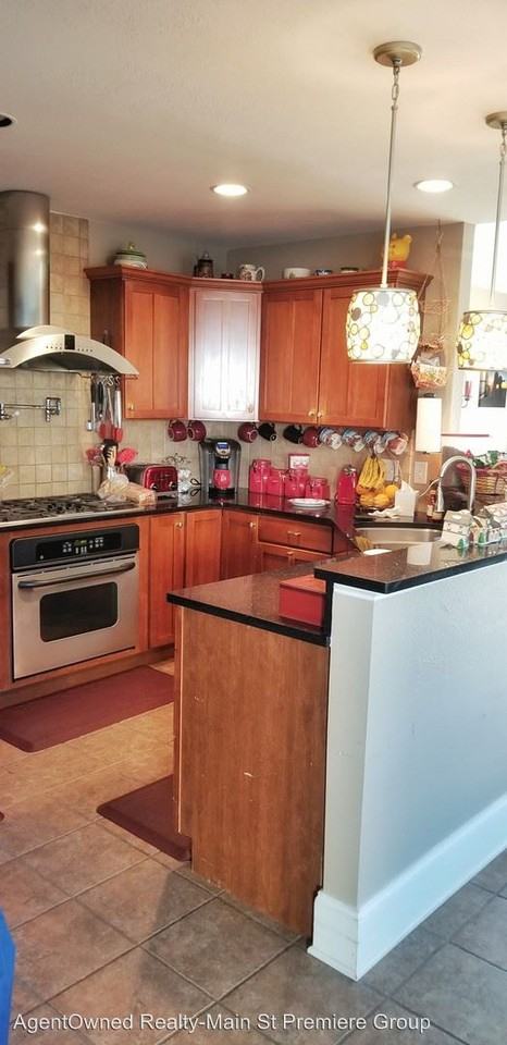 439 State Rd S-8-375 - Photo 3 of 7