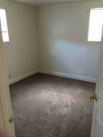 2110 Phaup St - Photo 3 of 4