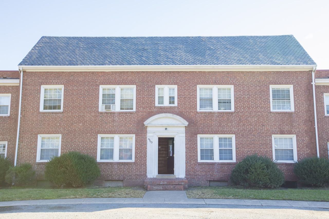 4903 Chamberlayne Ave - Photo 3 of 10