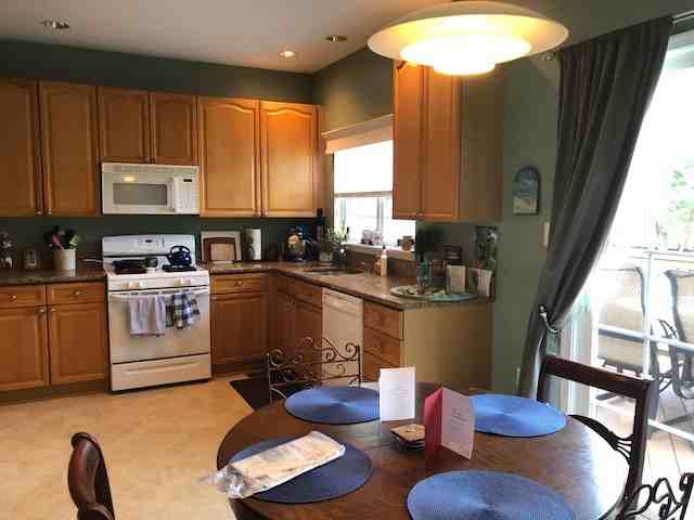 911 Halleck Dr - Photo 3 of 24