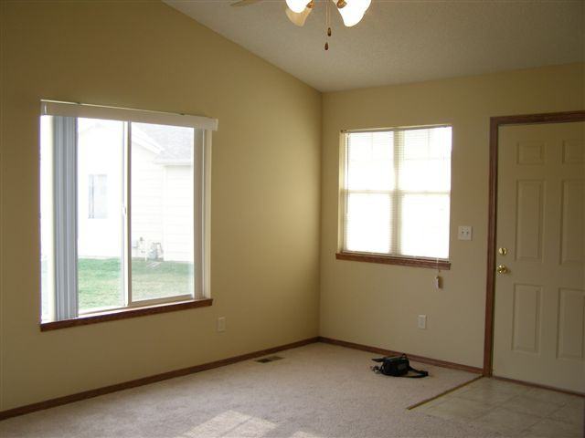 9934 E Kinkaid Cir - Photo 3 of 11