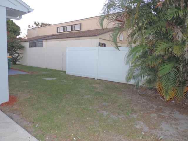 467 Willow Tree Dr - Photo 2 of 33