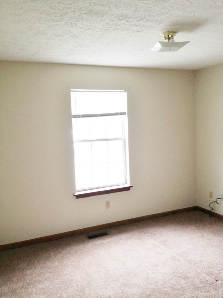 5102 Dodson Branch Rd - Photo 3 of 4