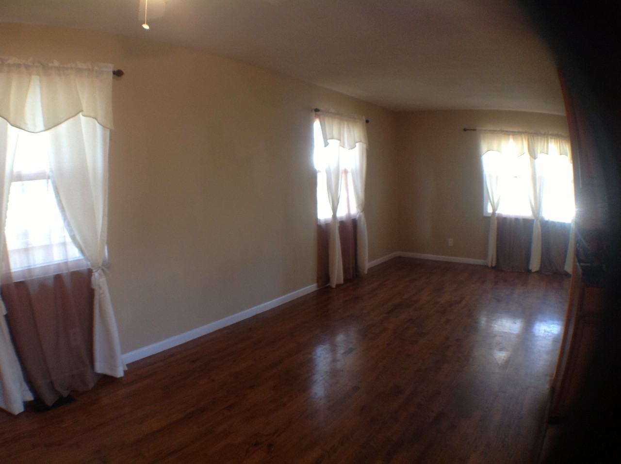 343 W Gimber St - Photo 3 of 14