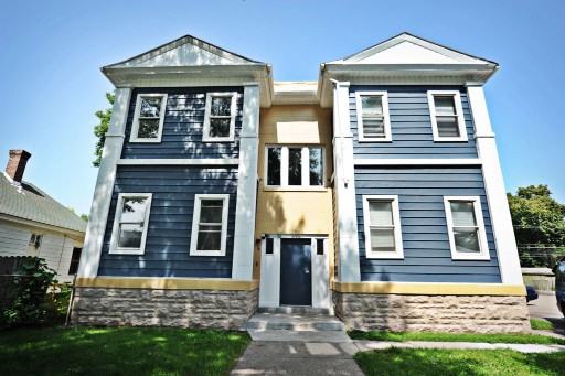 695 Sherburne Ave - Photo 3 of 8