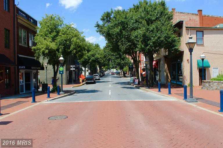 12 W All Saints St - Photo 2 of 22