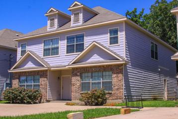 2311 Stella St Denton Tx 76201 1 Bedroom Apartment For