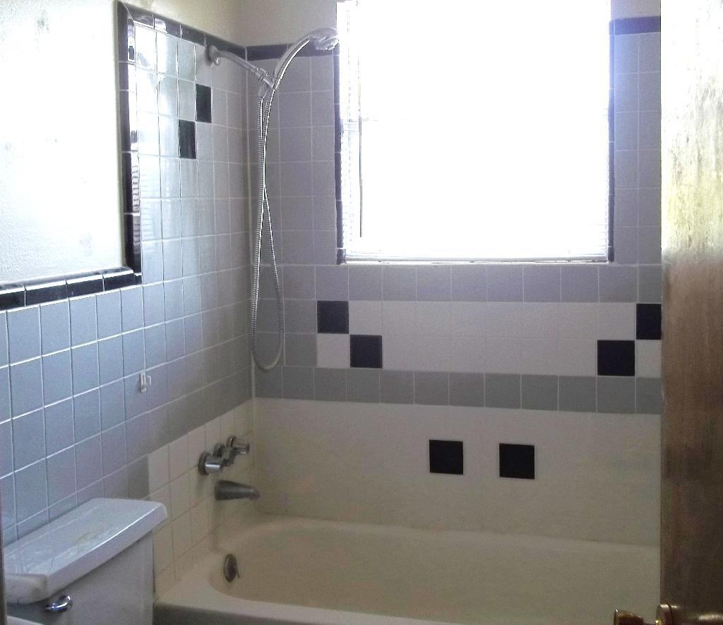 303 Margaret Lee St - Photo 2 of 9