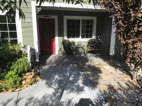 109 S Arroyo Seco St - Photo 2 of 18