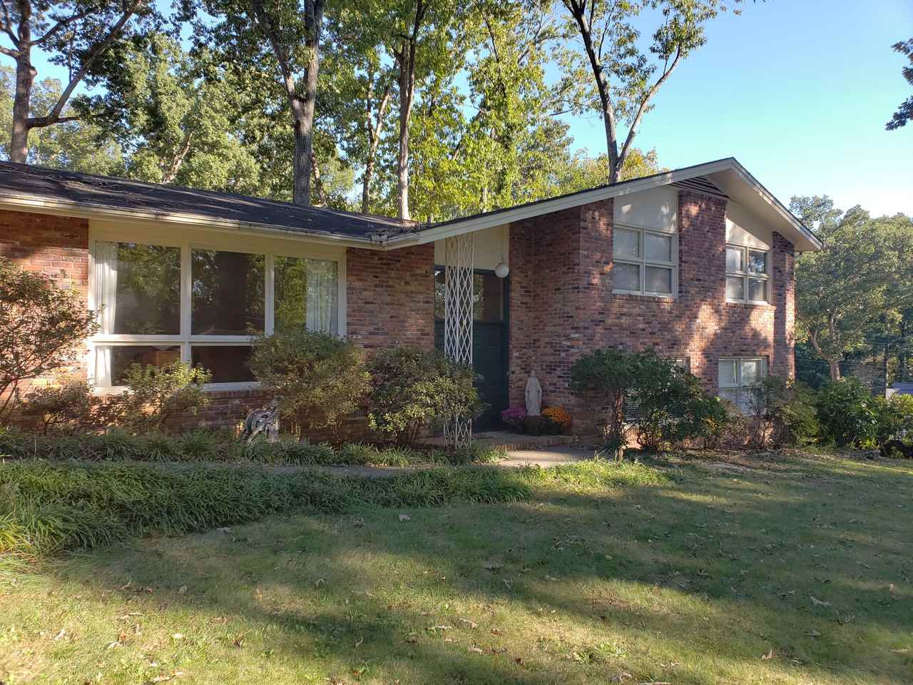 4404 Pitt St - Photo 2 of 25