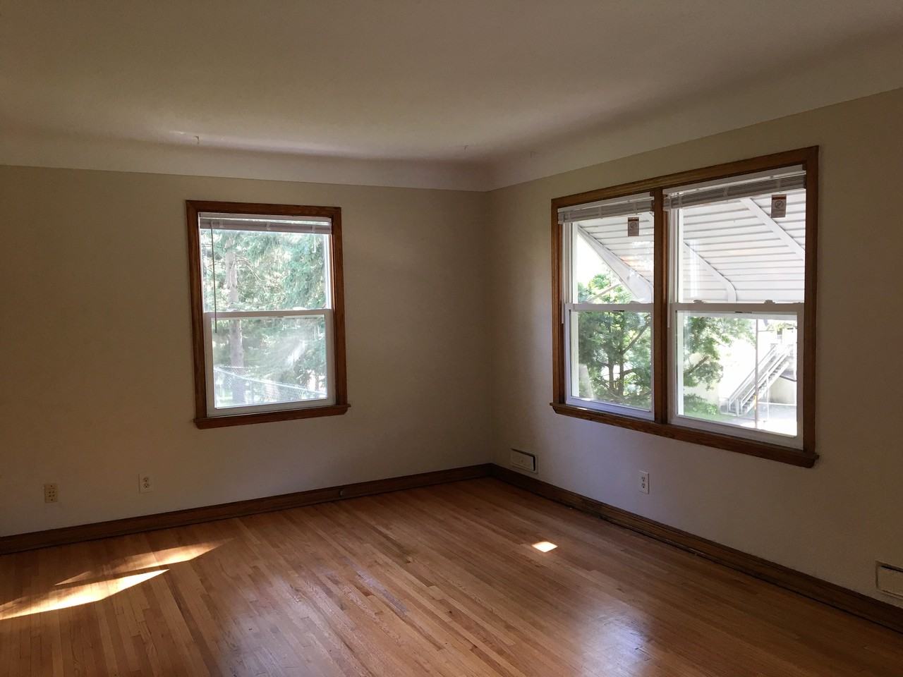 1594 Albemarle St - Photo 3 of 12