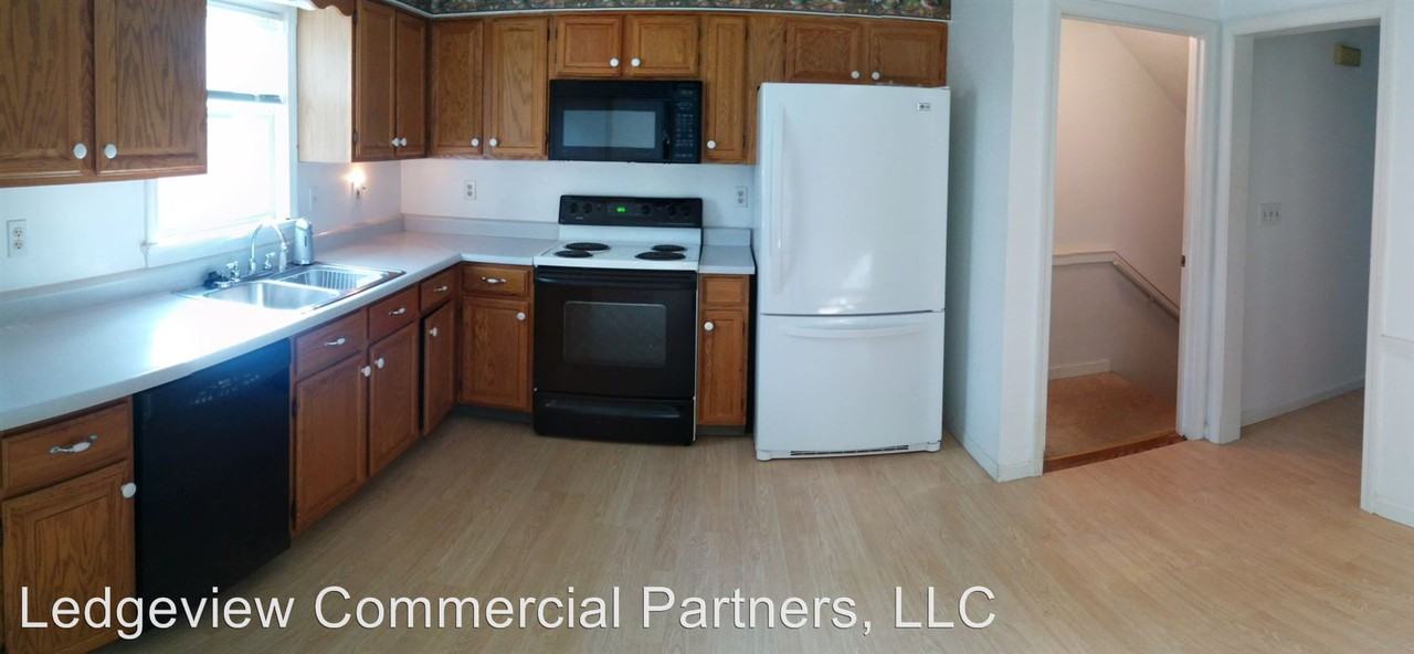 133 Tina Dr - Photo 2 of 7